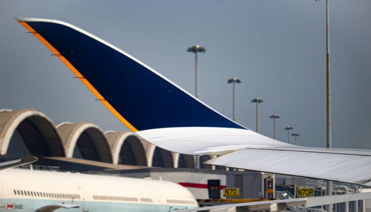 Turbulence mortelle : Singapore Airlines verse au moins 10 000 dollars aux blessés
