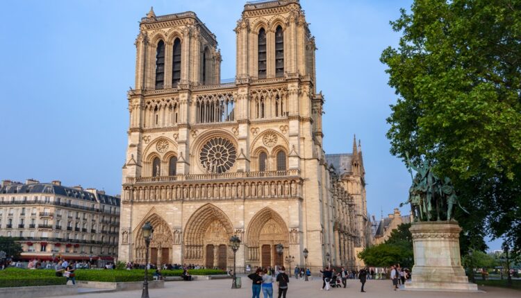 Notre-Dame de Paris : réouverture des tours à l'été après des travaux inattendus