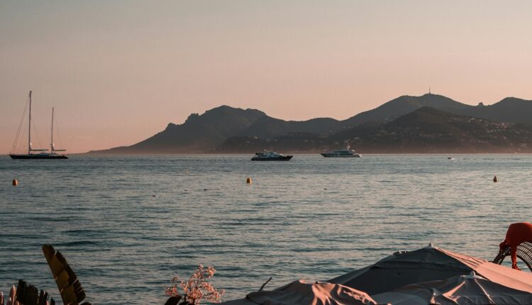 Cannes s’ouvre aux paiements en cryptomonnaie