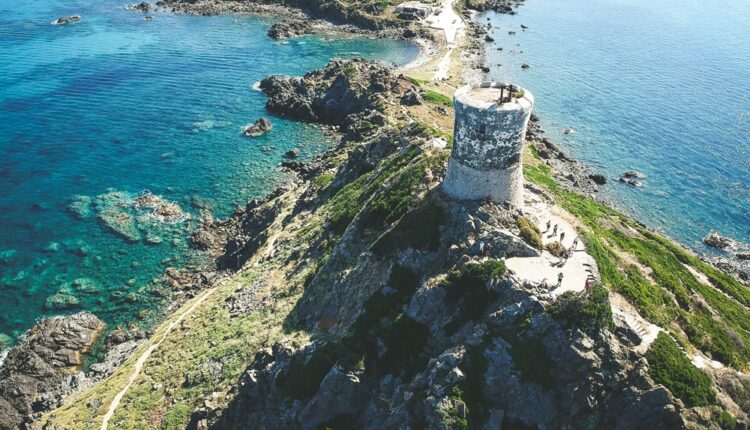 « L’Agence » : la famille Kretz intègre voyage et tourisme à sa nouvelle saison