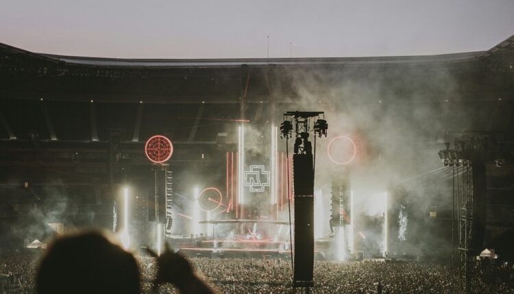 Concerts de Lady Gaga : la France attire, malgré l’impact carbone