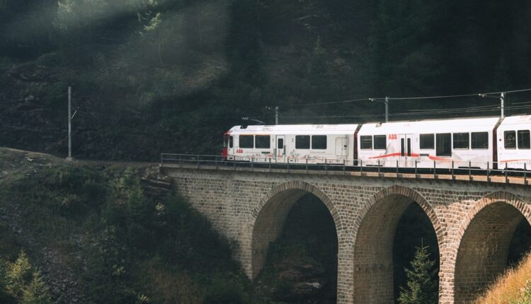 Train Occitanie Pyrénées Montréjeau-Luchon