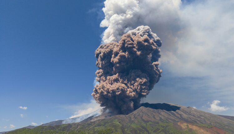 Sicile : l’Etna se réveille