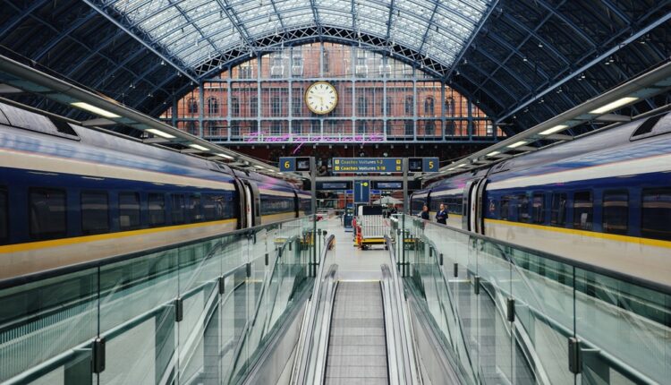 Rénovation du rail : une nouvelle taxe sur les billets de train ?