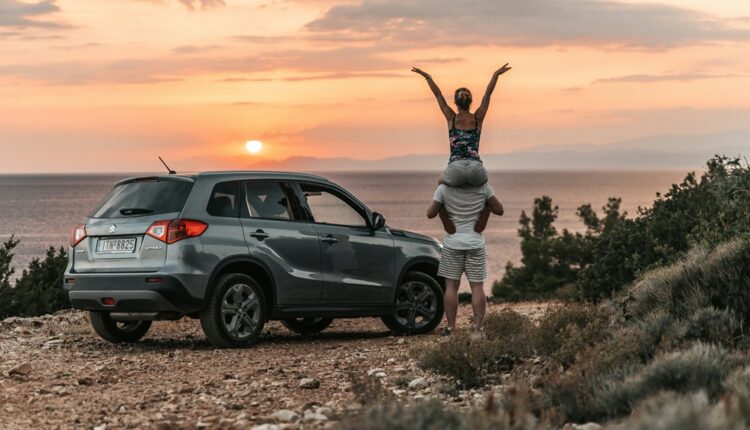 Été 2025 : la voiture recule mais reste le moyen de transport privilégié par les Français
