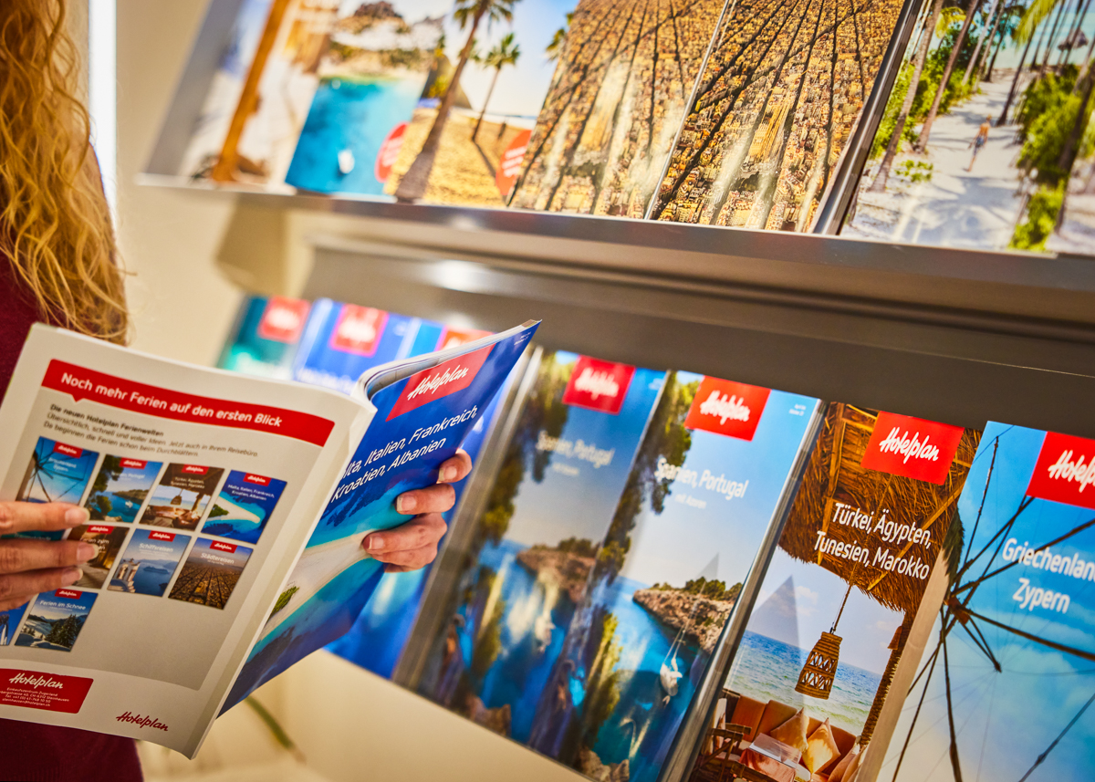 L’autorité de la concurrence suisse autorise la reprise d’Hotelplan par ...