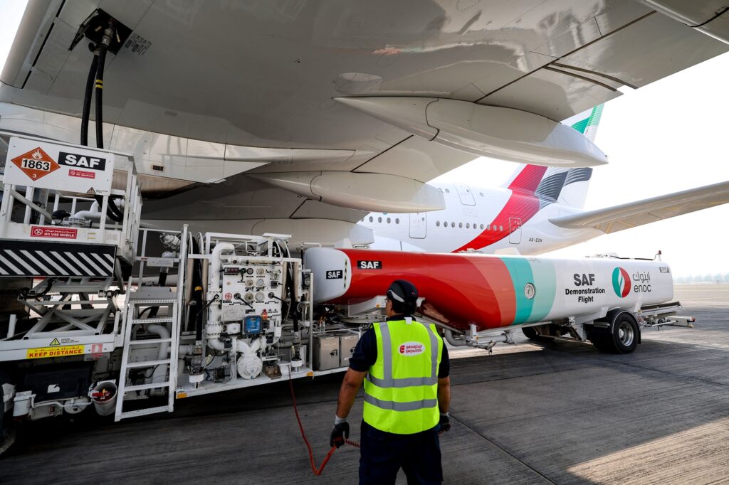 SAF : quatre géants de l’industrie s’unissent en France pour décarboner l’aviation