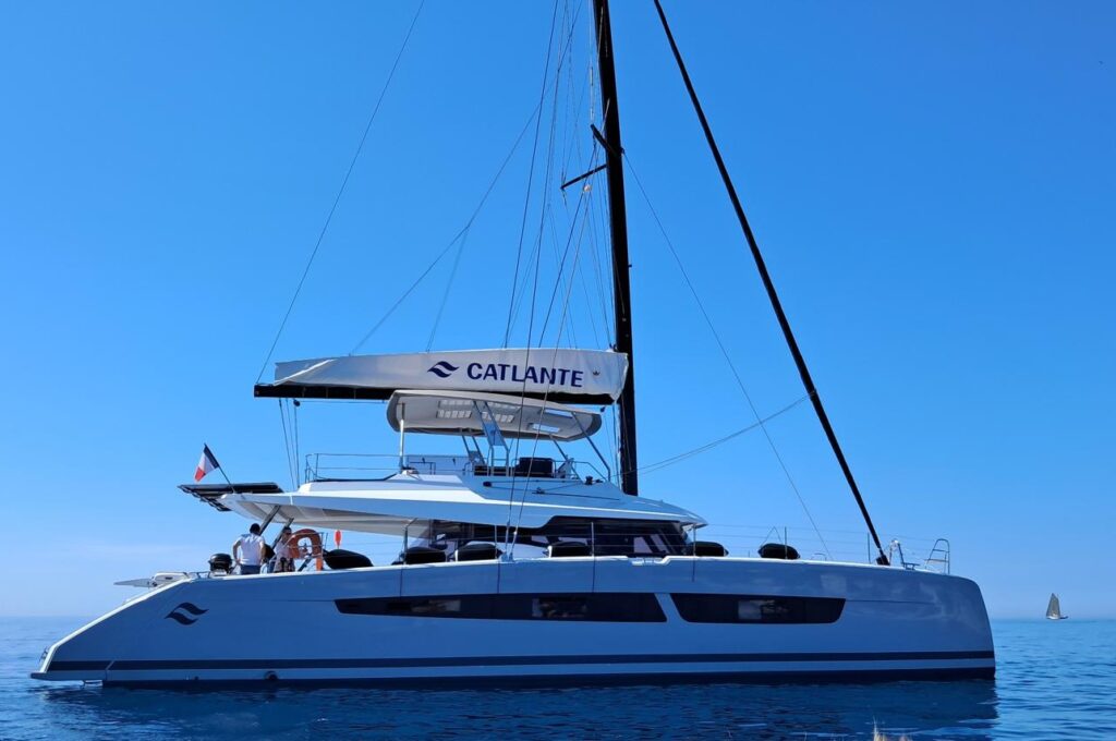 Catlante : on a testé le catamaran Néo